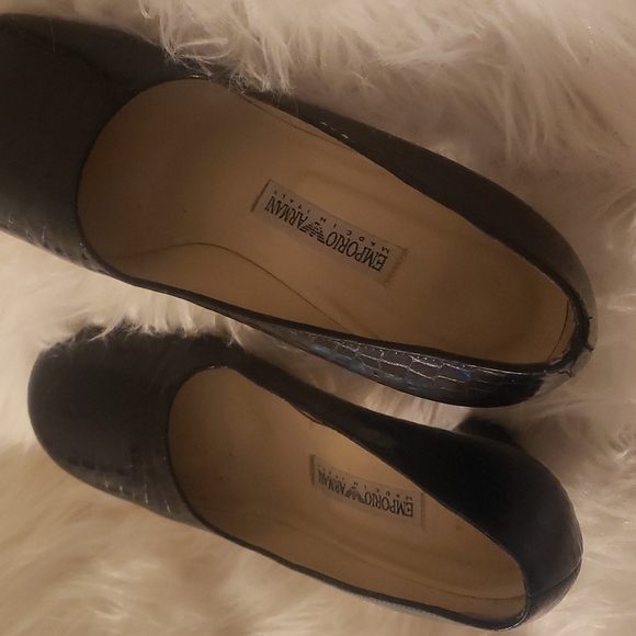Armani heels - Picture 4 of 5